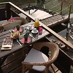 Xalet De Aparthotel