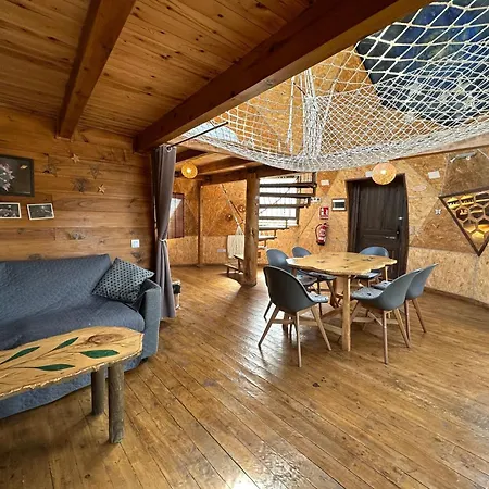 Xalet De Aparthotel 3*